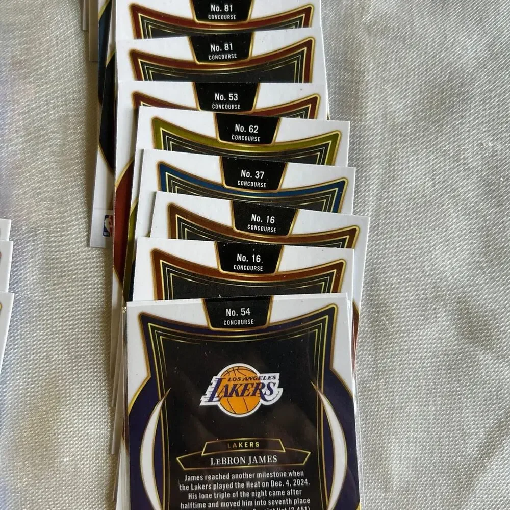 Lot of 107 2024-25 panini select basketball sports cards